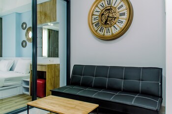 nice and elegant 1br loft at the smith alam sutera apartment