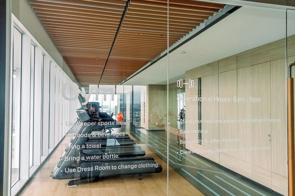 nice and elegant 1br loft at the smith alam sutera apartment