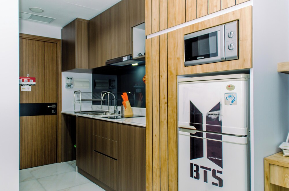 nice and elegant 1br loft at the smith alam sutera apartment