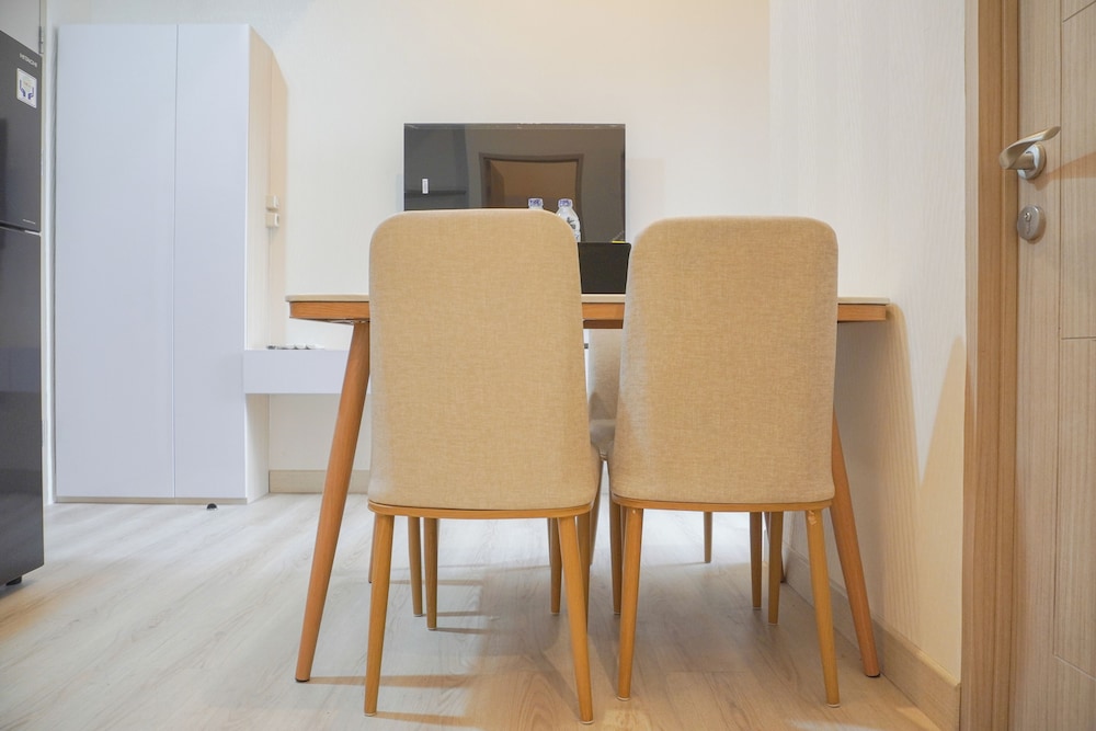 simple and tranquil 2br at tokyo riverside pik 2 apartment