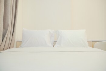 simple and tranquil 2br at tokyo riverside pik 2 apartment