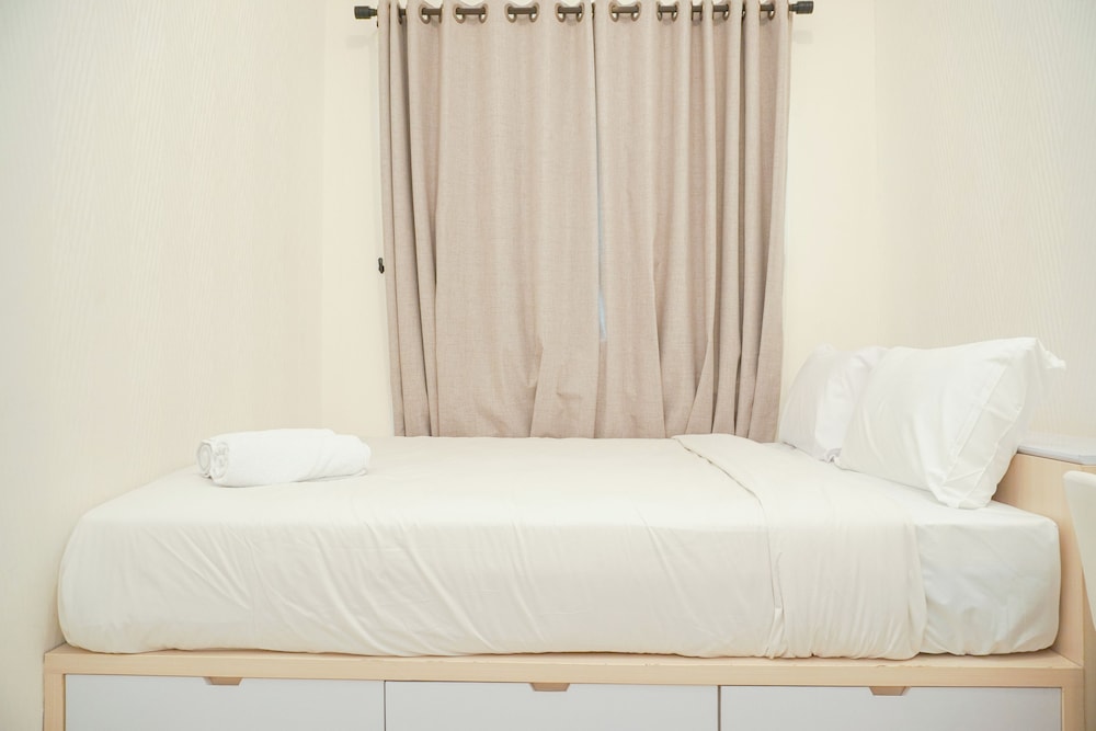 simple and tranquil 2br at tokyo riverside pik 2 apartment