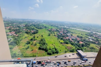 good deal studio apartment at sky house alam sutera