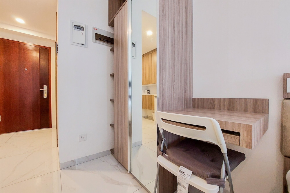 good deal studio apartment at sky house alam sutera