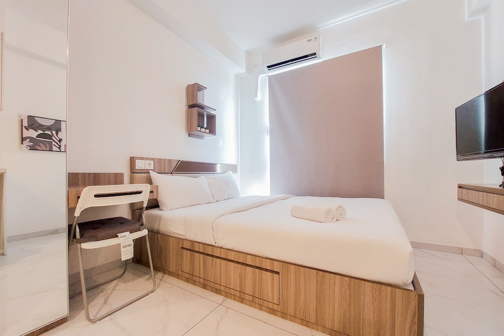good deal studio apartment at sky house alam sutera