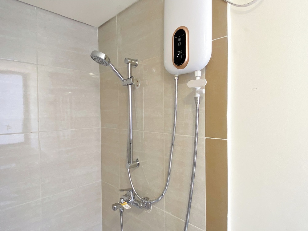 comfortable designed and minimalist 2br at meikarta apartment