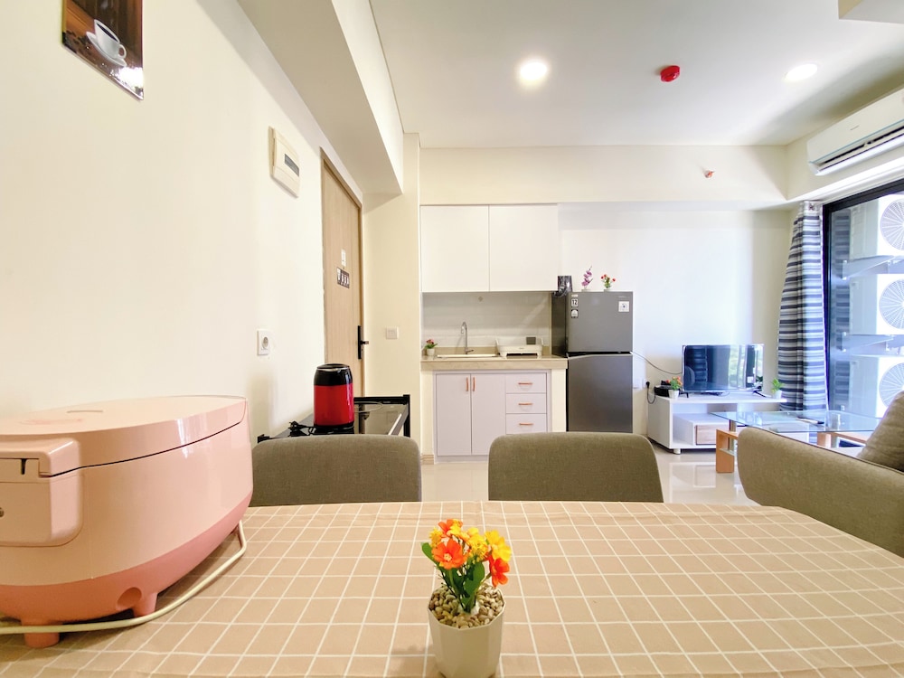 comfortable designed and minimalist 2br at meikarta apartment