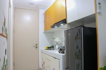 affordable price and homey studio tokyo riverside pik 2 apartment