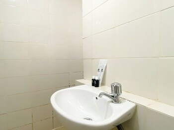 homey and cozy living 2br lagoon apartment