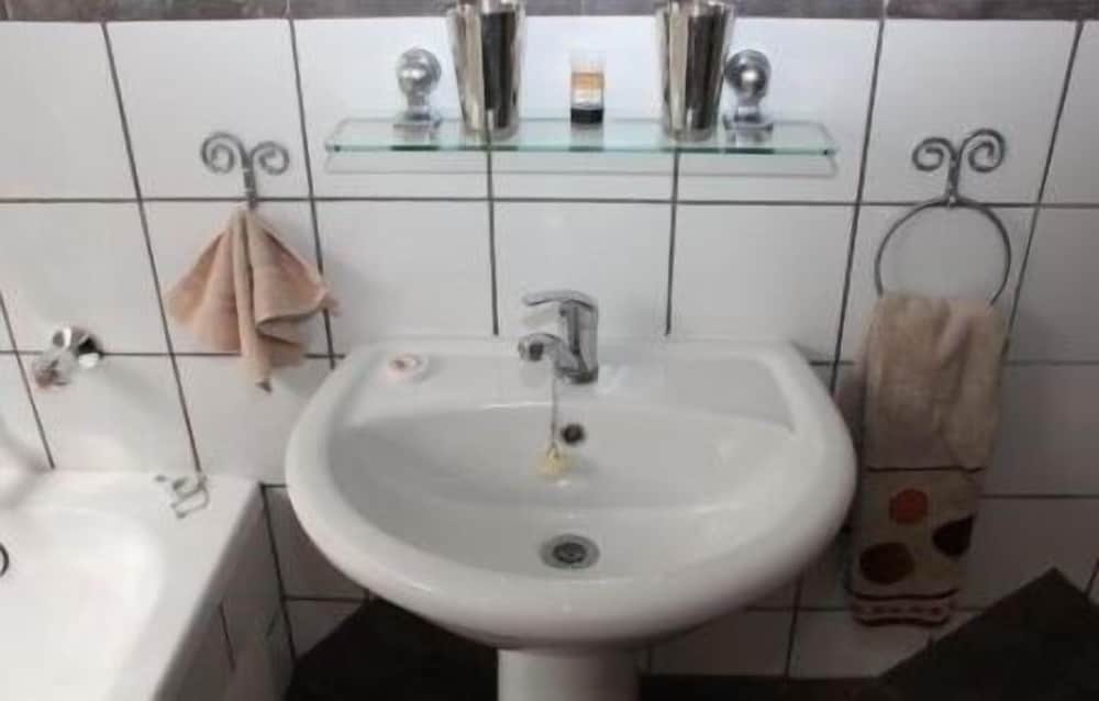 glenda s guest suites