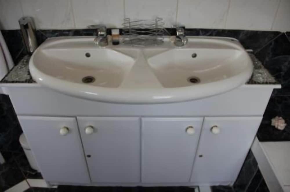 glenda s guest suites