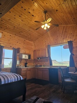 Grandpa's Cabin,United States Of America>>Hurricane,3 star