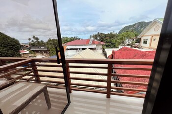 brenmariel tourist inn el nido palawan