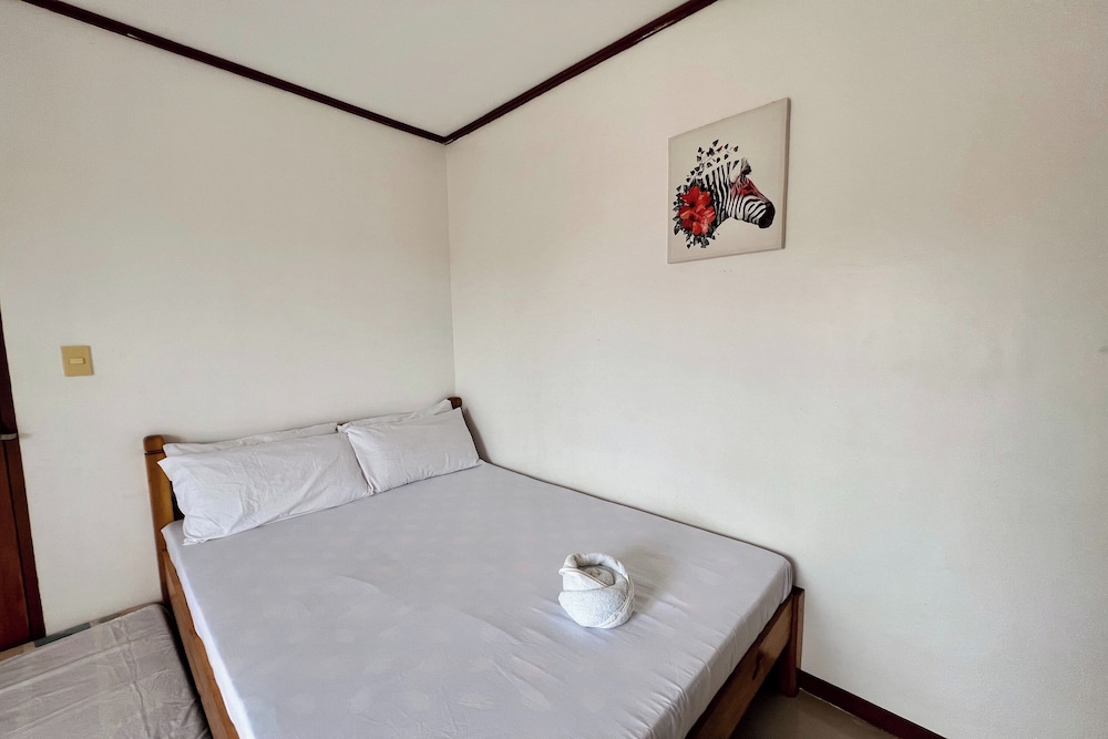 brenmariel tourist inn el nido palawan