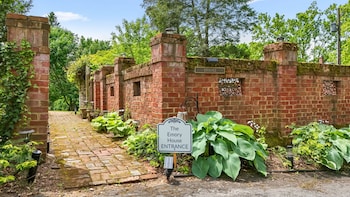 the emory house