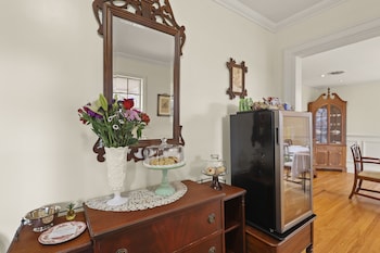The Emory House,Meadowview>>Emory,4 star