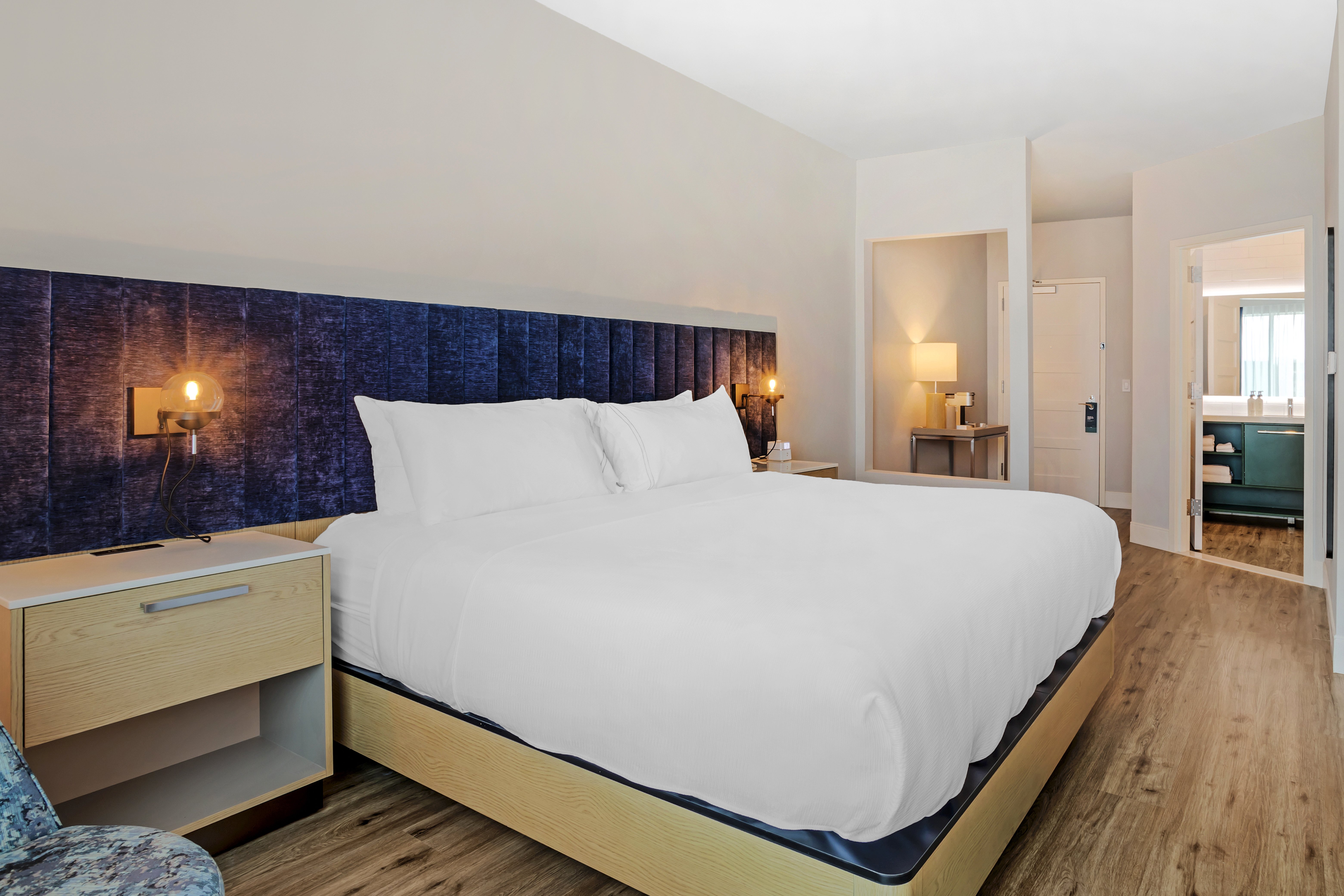 even waco university area an ihg hotel