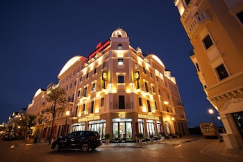 sunland halong hotel and restaurant