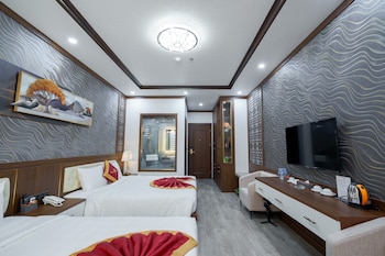 sunland halong hotel and restaurant