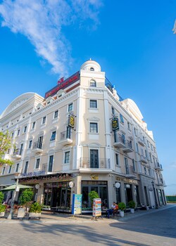 sunland halong hotel and restaurant