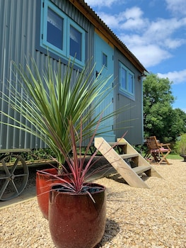 st kew shepherd huts