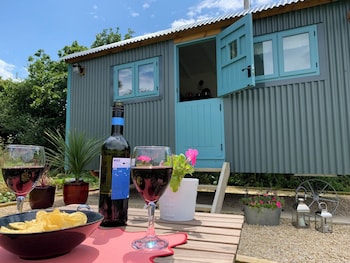 st kew shepherd huts