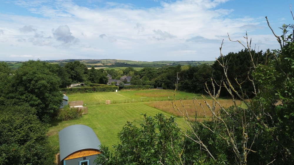 st kew shepherd huts