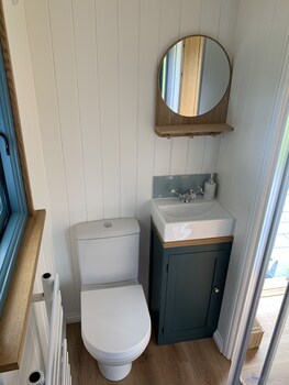 st kew shepherd huts