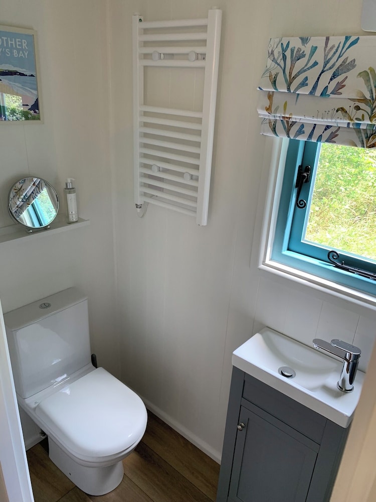 st kew shepherd huts