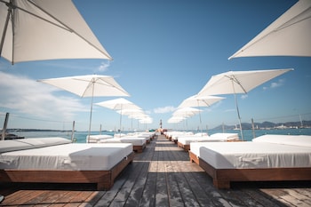 mondrian cannes