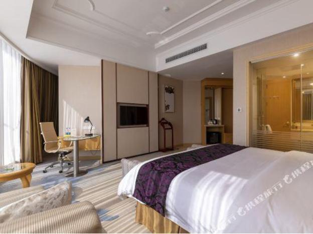 vienna international hotel zhongshan old town huayi plaza