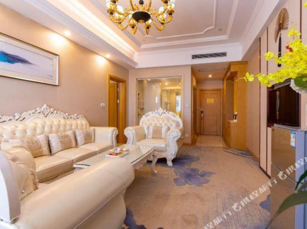 vienna international hotel zhongshan old town huayi plaza