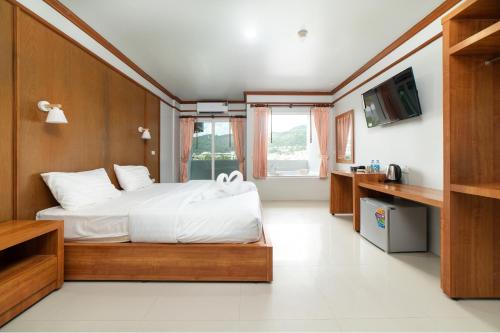 gp house phuket
