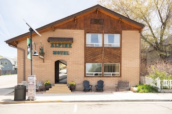 The Alpine Motel,Collbran>>Battlement Mesa,2 star