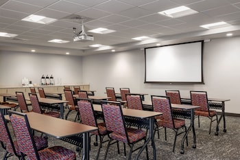 towneplace suites by marriott iron mountain