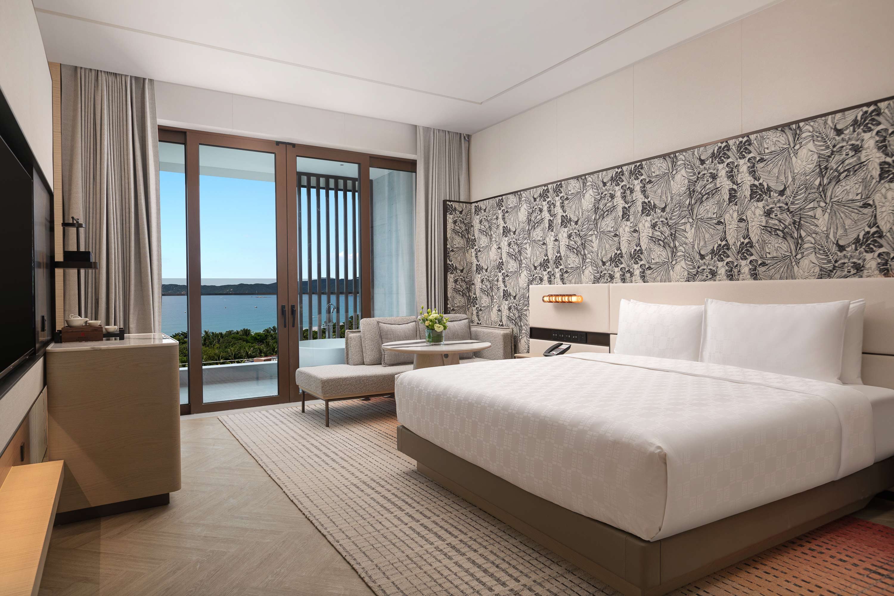 hualuxe sanya yalong bay resort an ihg hotel