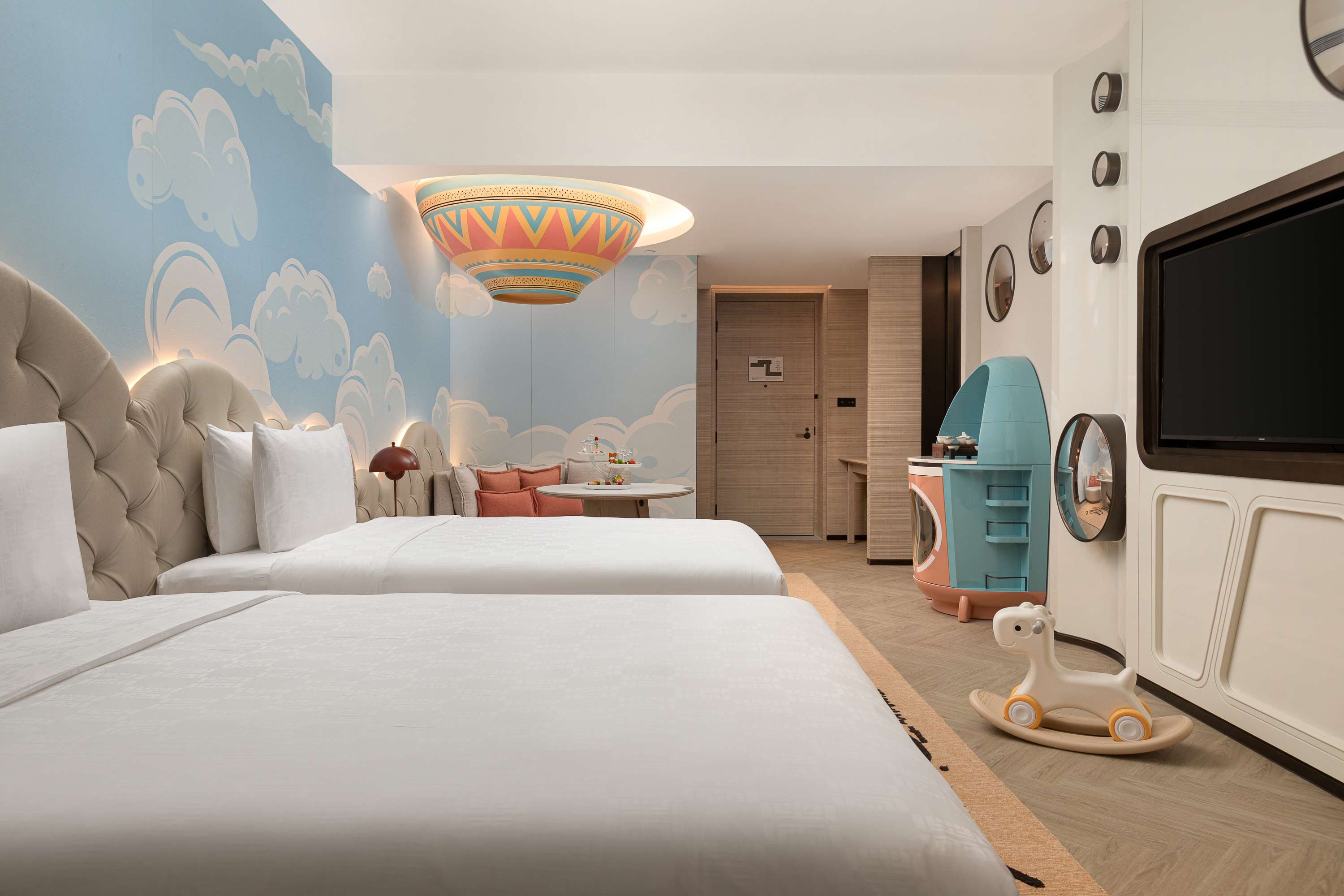 hualuxe sanya yalong bay resort an ihg hotel