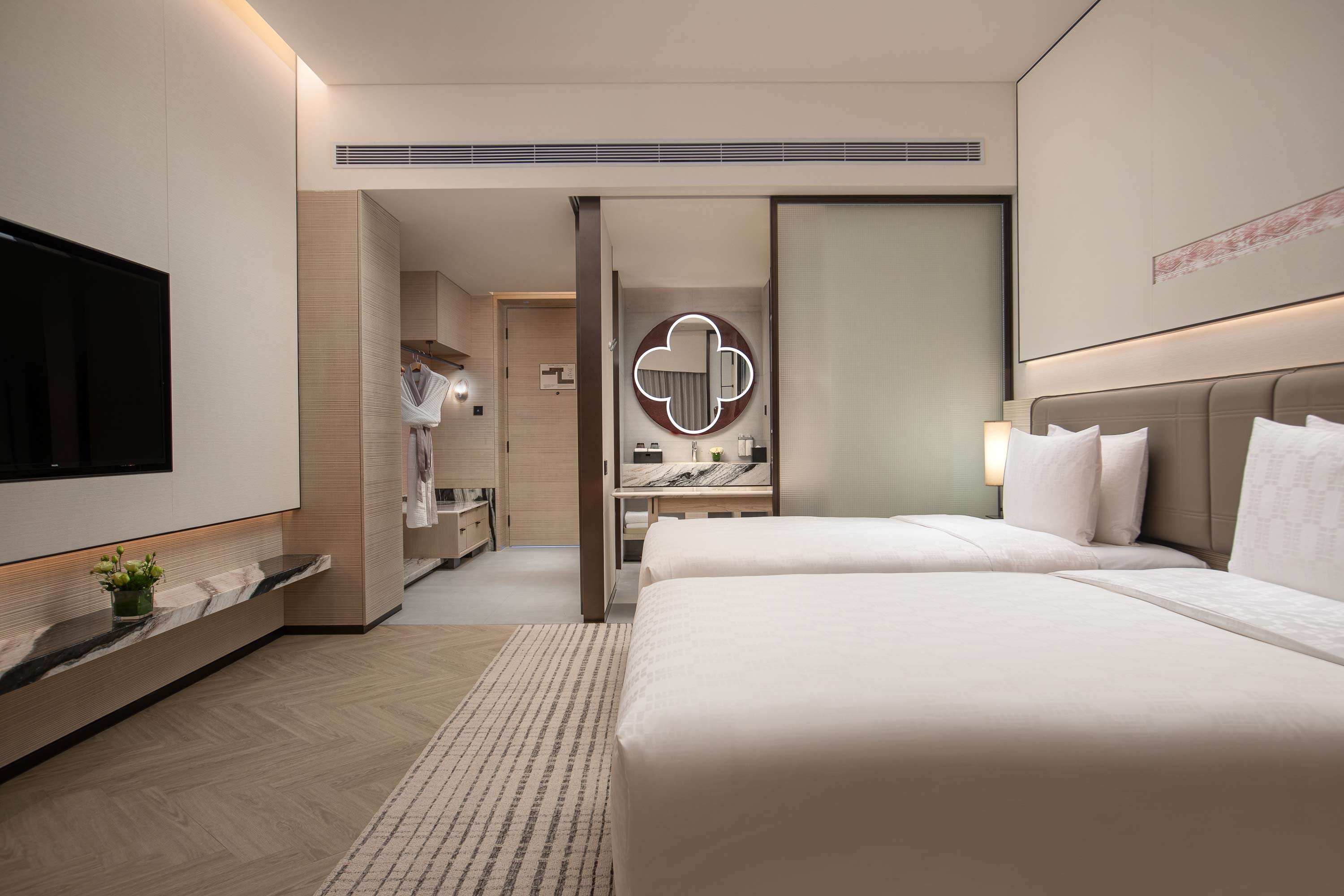 hualuxe sanya yalong bay resort an ihg hotel
