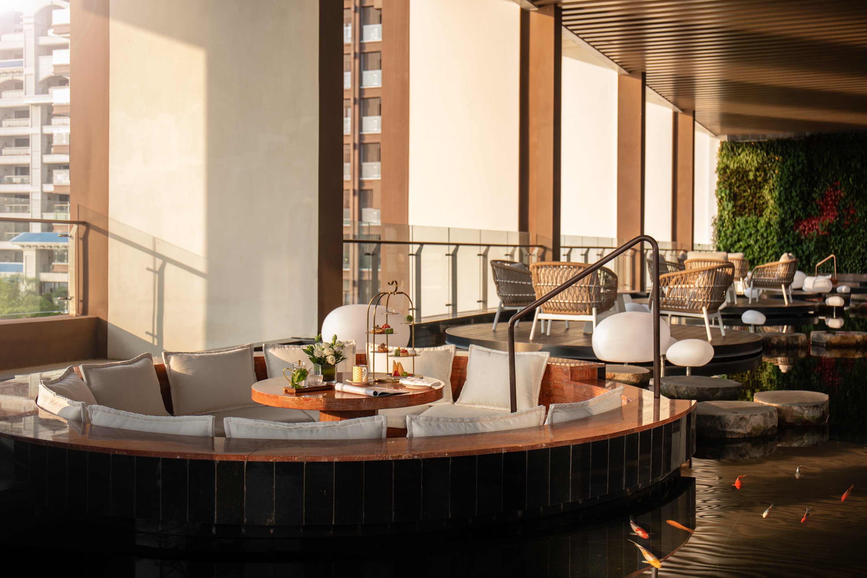 hualuxe sanya yalong bay resort an ihg hotel