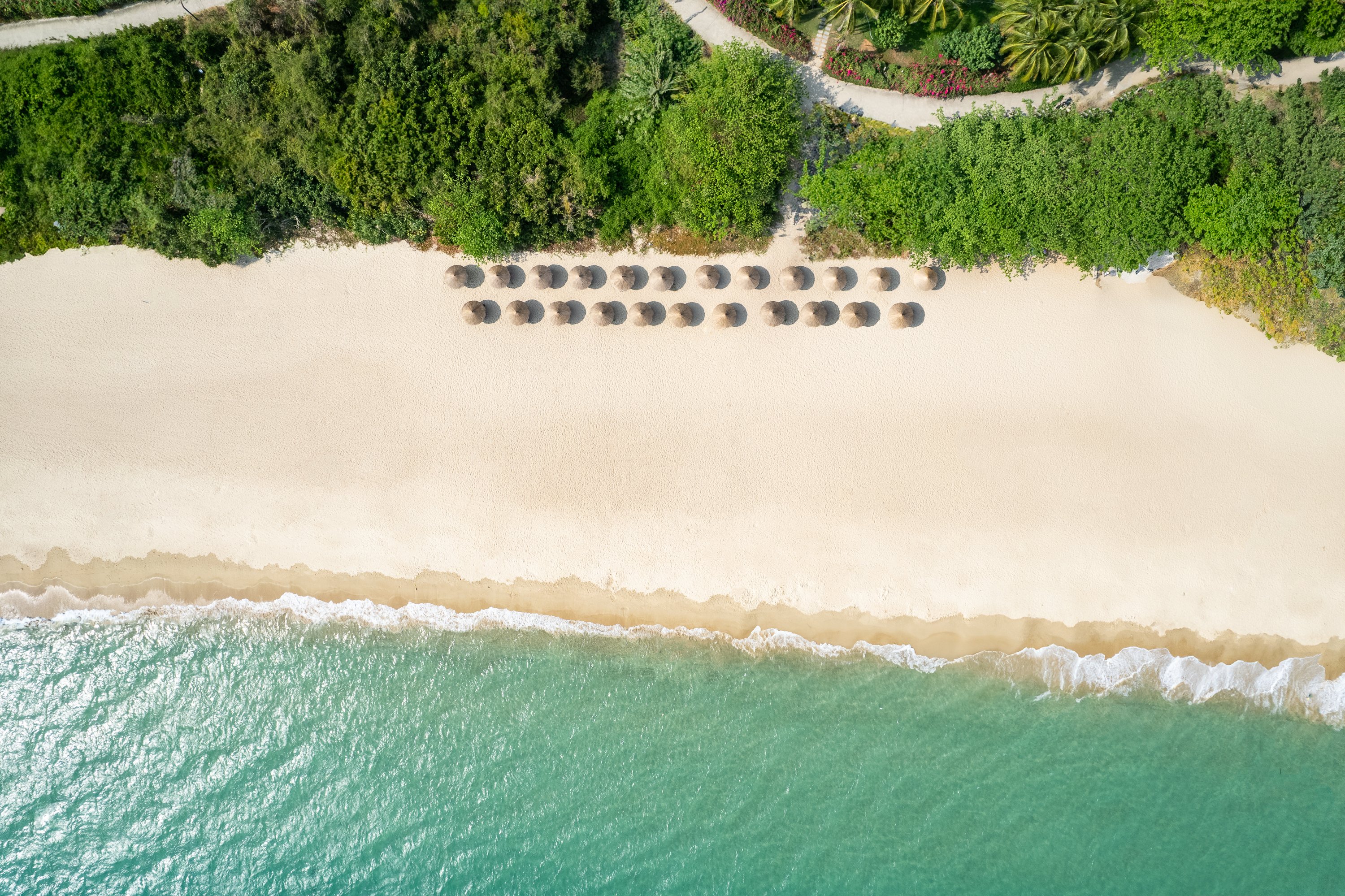 hualuxe sanya yalong bay resort an ihg hotel
