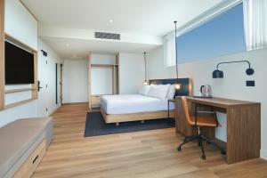 Hilton Garden Inn Busselton,Margaret River Wine Region>>Busselton,3 star