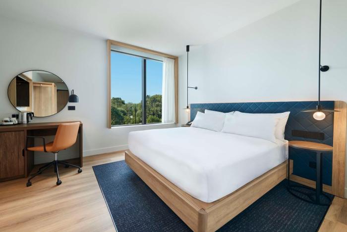 hilton garden inn busselton