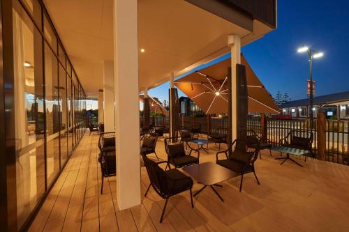 hilton garden inn busselton