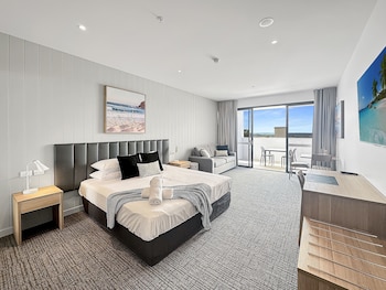 direct collective bli bli suites