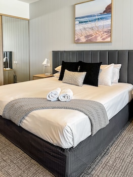 direct collective bli bli suites