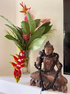 claire villa by younger villas and resorts