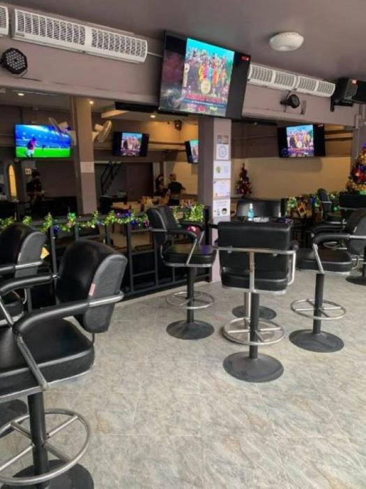 the sports lounge