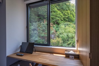 besshoonsen midoriya