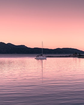 isla victoria folk camp