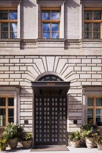 the fifth avenue